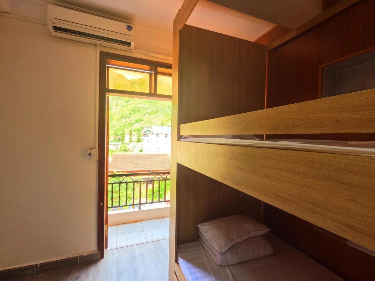 Hoang Anh Hostel Meo Vac Exterior photo